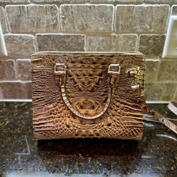 Brahmin Handbag/Purse, Pristine Melbourne, Metallic Silver - Picture 4 of 13